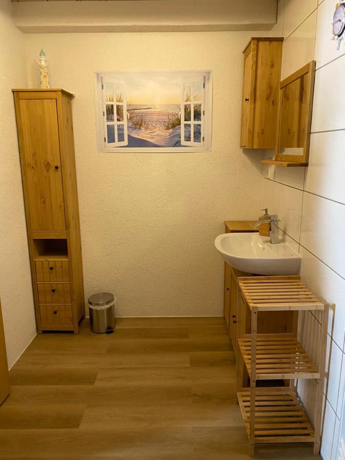 Schoenes Ferienhaus&Monteurzimmer Direkt In Lich, Ruhige&Zentrale Lage Exterior foto